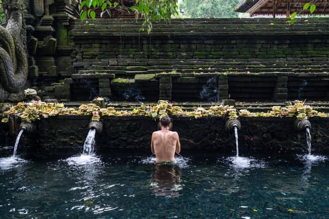 Sacred water purification at Tirta Empul.